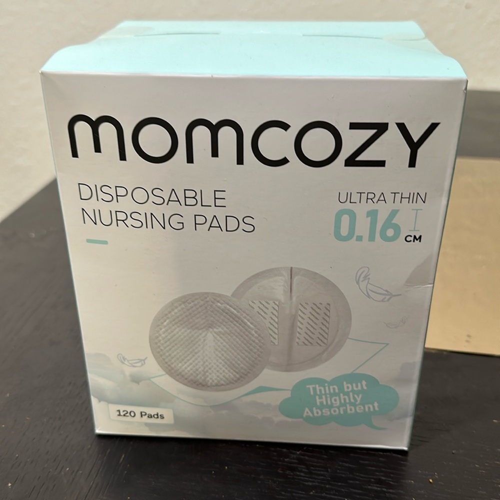 Momcozy Disposable Nursing Pads